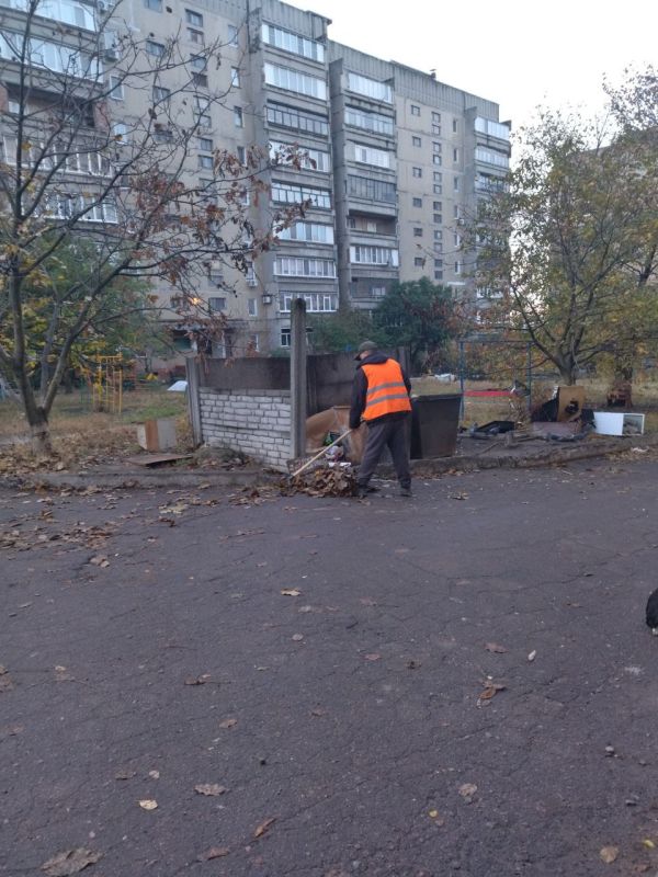 Роман Конев: МУНИЦИПАЛЬНОЕ УНИТАРНОЕ ПРЕДПРИЯТИЕ «УПРАВЛЯЮЩАЯ КОМПАНИЯ ГОРОДА ГОРЛОВКА» АДМИНИСТРАЦИИ ГОРОДСКОГО ОКРУГА ГОРЛОВКА Роман Конев: МУНИЦИПАЛЬНОЕ УНИТАРНОЕ ПРЕДПРИЯТИЕ «УПРАВЛЯЮЩАЯ КОМПАНИЯ ГОРОДА ГОРЛОВКА» АДМИНИСТРАЦИИ ГОРОДСКОГО ОКРУГА ГОРЛОВКА