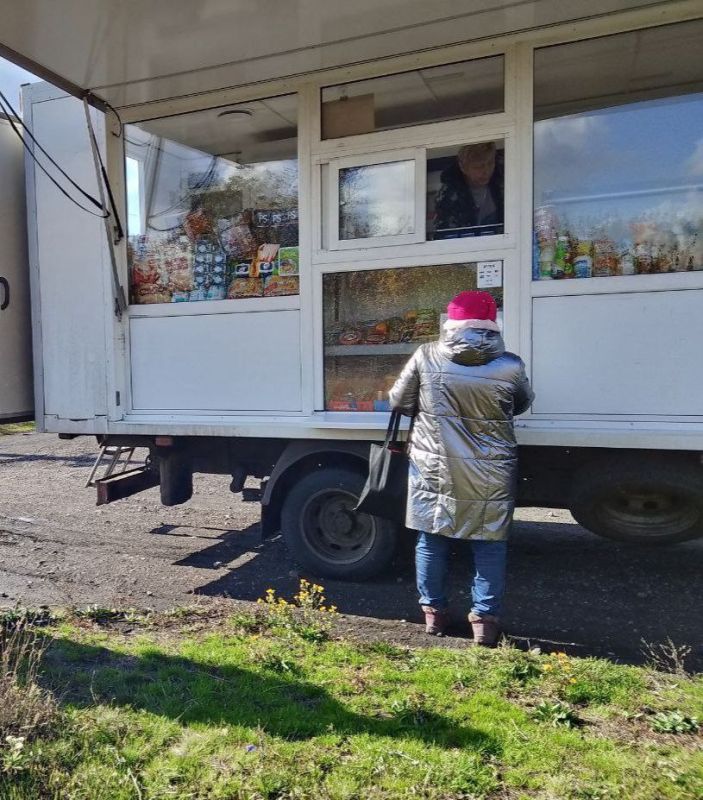 С 16 по 17 октября 2025 года осуществлена выездная торговля с использованием автомагазинов в населенных пунктах городских округов Донецк, Горловка, Мариуполь, на территории г С 16 по 17 октября 2025 года осуществлена выездная торговля с использованием автомагазинов в населенных пунктах городских округов Донецк, Горловка, Мариуполь, на территории г