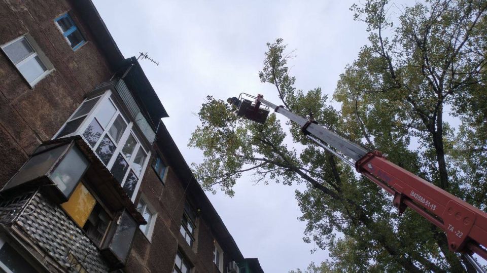 МУП «Простор» ежедневно выполняет все необходимые работы по содержанию городских улиц МУП «Простор» ежедневно выполняет все необходимые работы по содержанию городских улиц