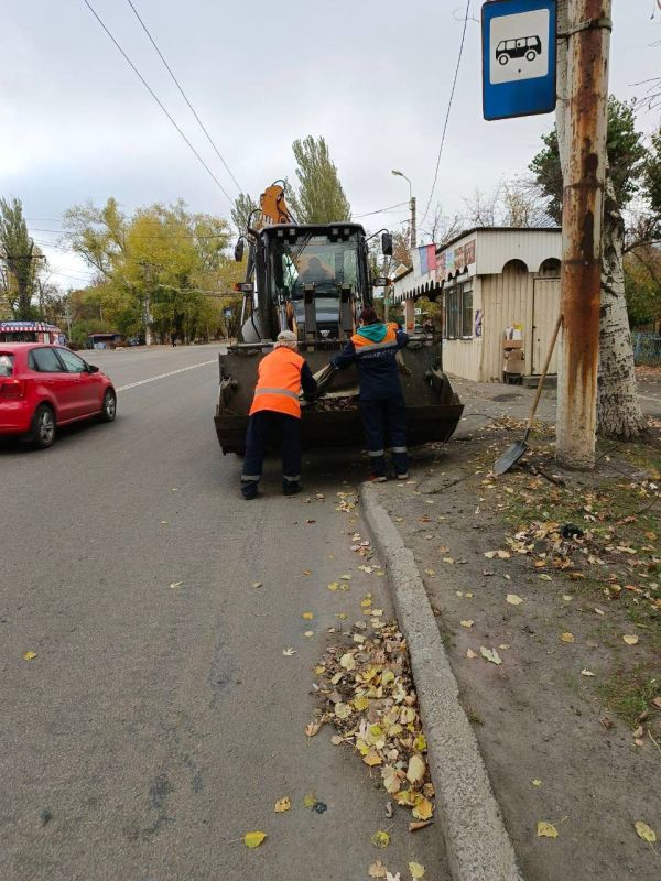 МУП «Простор» ежедневно выполняет все необходимые работы по содержанию городских улиц МУП «Простор» ежедневно выполняет все необходимые работы по содержанию городских улиц