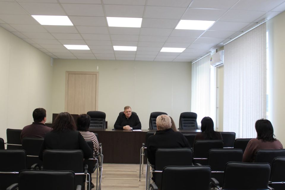 Иван Приходько: Состоялась встреча руководства администрации городского округа Горловка с трудовым коллективом Иван Приходько: Состоялась встреча руководства администрации городского округа Горловка с трудовым коллективом