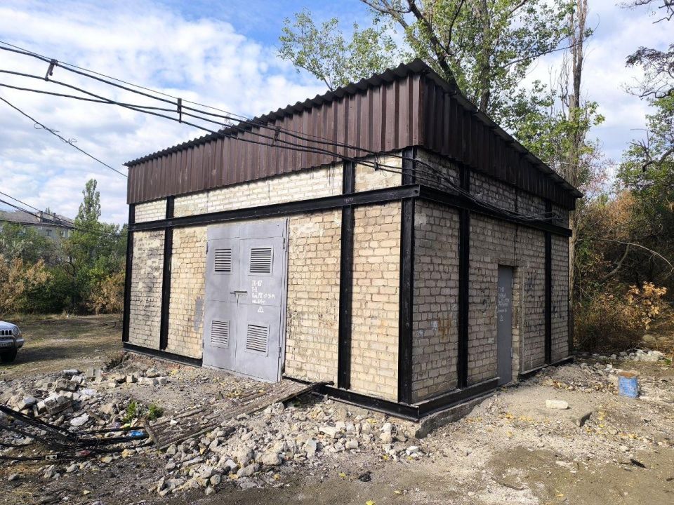 В Горловке прошел испытательный пуск дизельного генератора от Кузбасса В Горловке прошел испытательный пуск дизельного генератора от Кузбасса