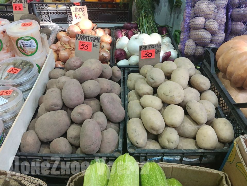 От 35 до 85 рублей за килограмм: “Донецкое время” изучило цены на картофель в супермаркетах и на рынках От 35 до 85 рублей за килограмм: “Донецкое время” изучило цены на картофель в супермаркетах и на рынках