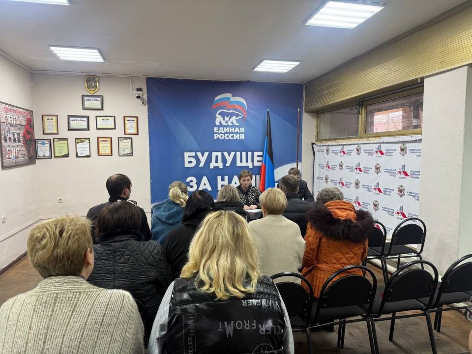 Встреча с депутатом Светланой Евсеенко Встреча с депутатом Светланой Евсеенко