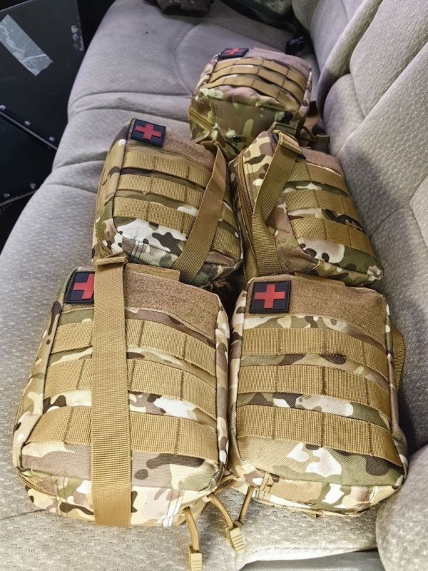 Представитель Общественного совета обеспечил магазины «Комсомольца» аптечками для оказания первой помощи Представитель Общественного совета обеспечил магазины «Комсомольца» аптечками для оказания первой помощи