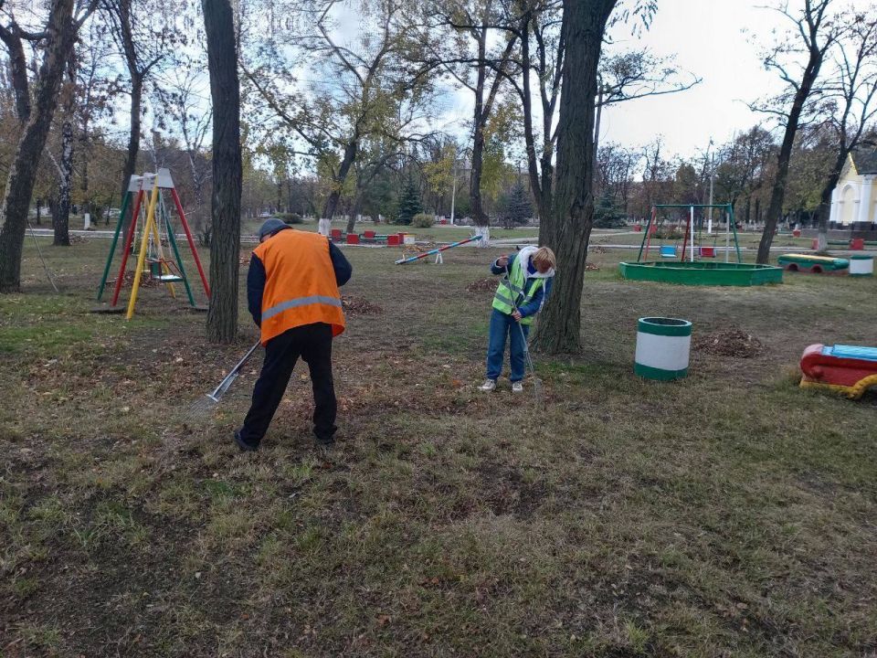 МУП «Простор» ежедневно выполняет все необходимые работы по содержанию городских улиц МУП «Простор» ежедневно выполняет все необходимые работы по содержанию городских улиц