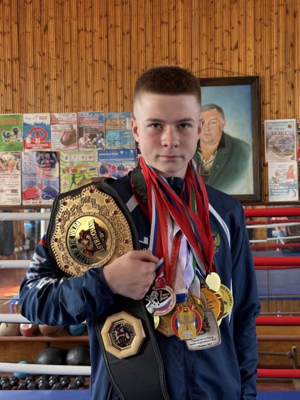 Иван Приходько: В Горловке реализуется партийный проект Единой России «Детский спорт» Иван Приходько: В Горловке реализуется партийный проект Единой России «Детский спорт»