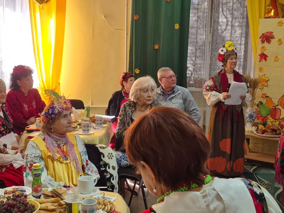 Покровские посиделки: тепло душевного общения