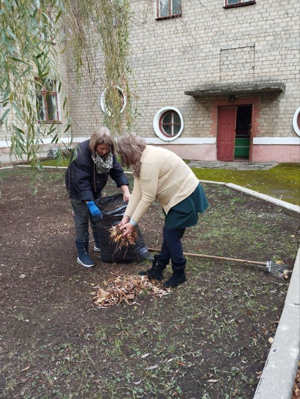 Иван Приходько: Активисты Единой России Центрально-Городского района Горловки поддерживают проект «Городская среда» Иван Приходько: Активисты Единой России Центрально-Городского района Горловки поддерживают проект «Городская среда»