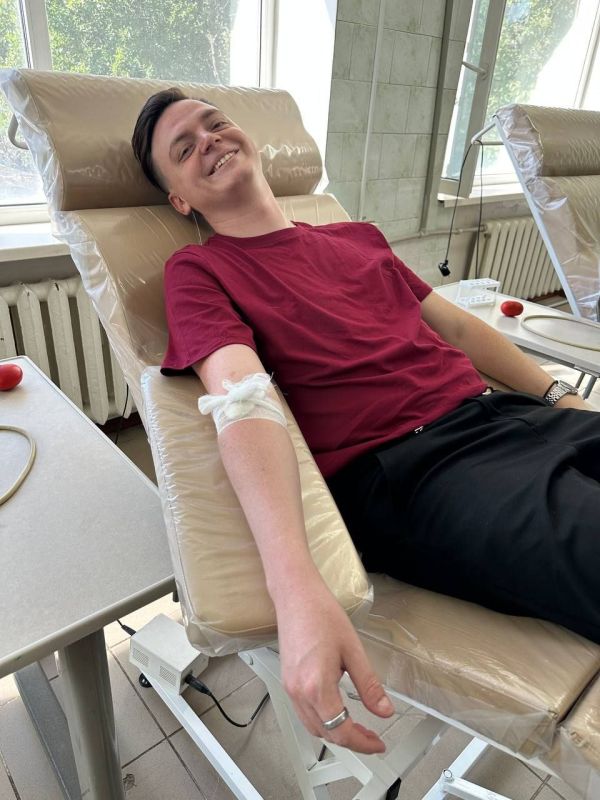 Более 6 литров цельной крови сдали доноры в рамках Недели донорской крови, приуроченной к празднику Покрова Пресвятой Богородицы, которую проводил социальный отдел епархии Более 6 литров цельной крови сдали доноры в рамках Недели донорской крови, приуроченной к празднику Покрова Пресвятой Богородицы, которую проводил социальный отдел епархии