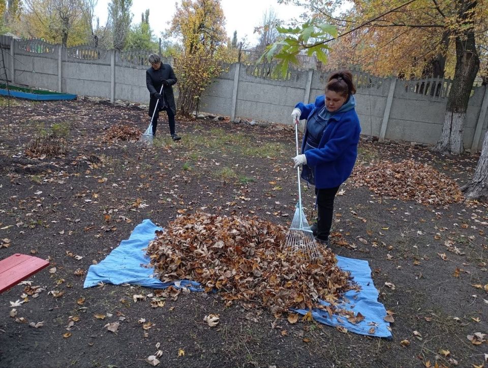 Иван Приходько: В Калининском внутригородском районе Горловки продолжается реализация партийного проекта «Единой России» «Городская среда» Иван Приходько: В Калининском внутригородском районе Горловки продолжается реализация партийного проекта «Единой России» «Городская среда»
