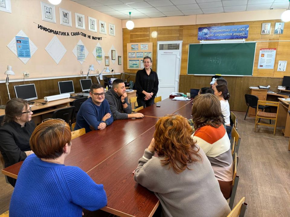 Иван Приходько: В Центрально-Городском районе Горловки прошли встречи лидеров общественного мнения с жителями Иван Приходько: В Центрально-Городском районе Горловки прошли встречи лидеров общественного мнения с жителями