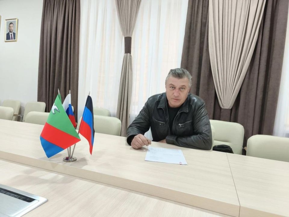 Роман Конев: 22 октября 2025 года состоялся выездной приём граждан депутатом Горловского городского совета Донецкой Народной Республики первого созыва Александром Бобровским