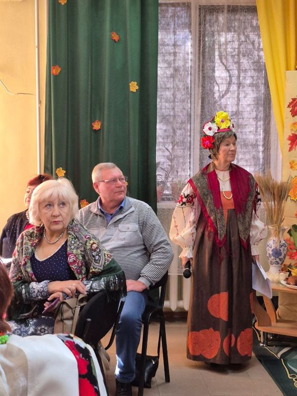 Покровские посиделки: тепло душевного общения Покровские посиделки: тепло душевного общения