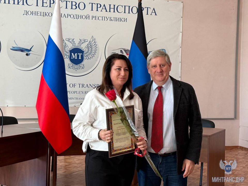 В преддверии профессионального праздника в Министерстве транспорта отметили заслуги работников транспортной отрасли В преддверии профессионального праздника в Министерстве транспорта отметили заслуги работников транспортной отрасли