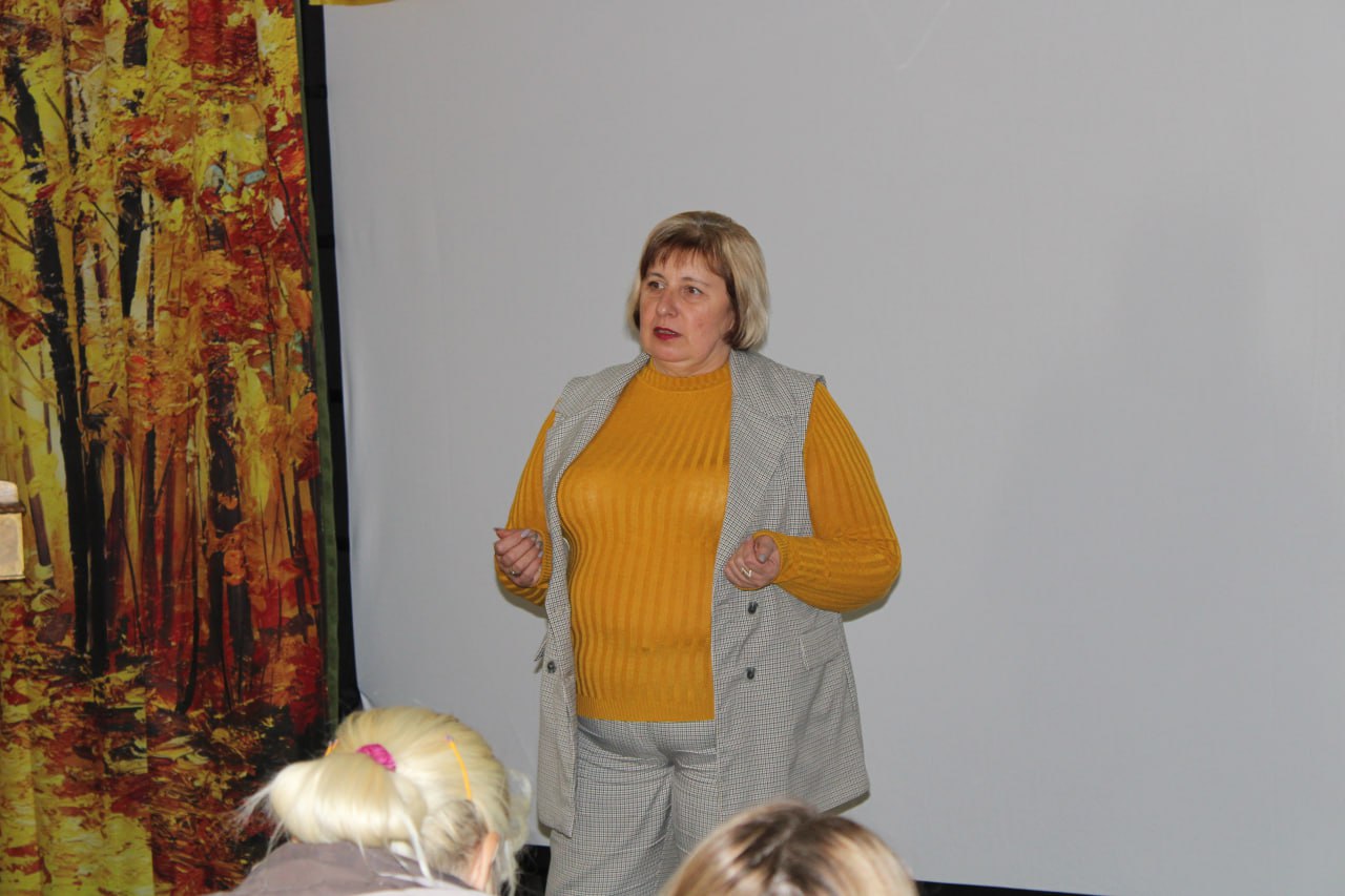 Забота о детях: в Горловке прошел семинар для опекунов и попечителей Забота о детях: в Горловке прошел семинар для опекунов и попечителей