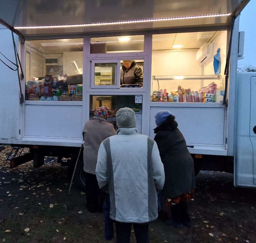 С 22 по 24 октября 2025 года осуществлена выездная торговля с использованием автомагазинов в населенных пунктах городских округов Донецк, Горловка, Мариуполь, на территории г. Авдеевка, также Волновахского, Володарского... С 22 по 24 октября 2025 года осуществлена выездная торговля с использованием автомагазинов в населенных пунктах городских округов Донецк, Горловка, Мариуполь, на территории г. Авдеевка, также Волновахского, Володарского...