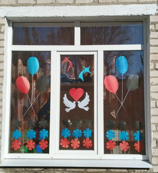 В Калининском внутригородском районе Горловки прошла творческая эстафета ко Дню флага Донецкой Народной Республики В Калининском внутригородском районе Горловки прошла творческая эстафета ко Дню флага Донецкой Народной Республики