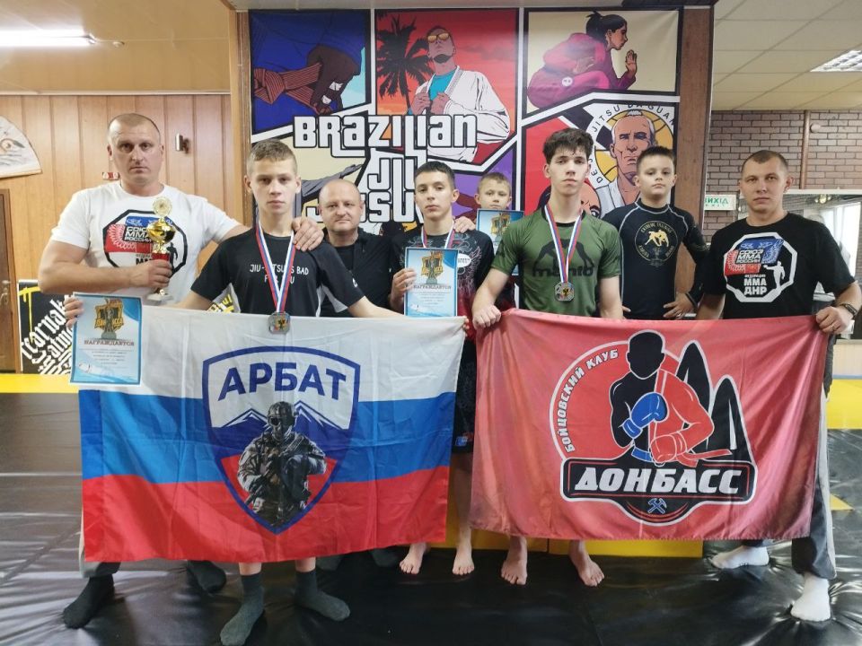 Спортсмены бойцовского клуба «Донбасс» заняли призовые места в турнире по джиу-джитсу в Луганске