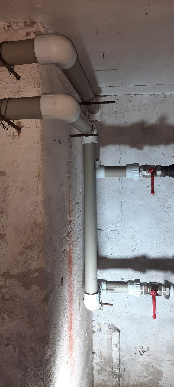 Иван Приходько: Добрый день, уважаемые жители Горловки! Представляю вашему вниманию еженедельный обзор работ, выполненных муниципальным унитарным предприятием «Управляющая компания города Горловка»