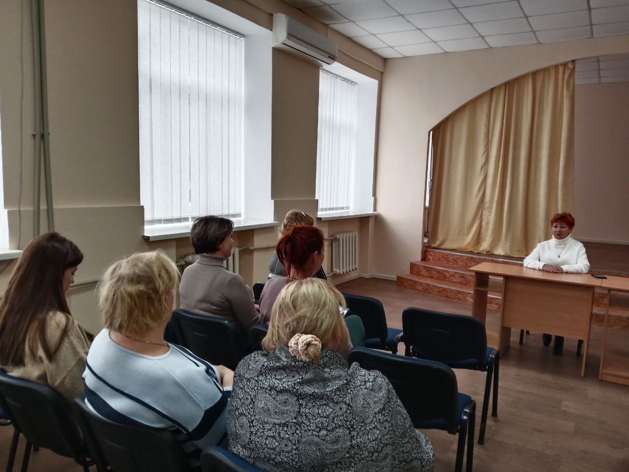 Иван Приходько: В Центрально-Городском районе Горловки прошли встречи лидеров общественного мнения с жителями Иван Приходько: В Центрально-Городском районе Горловки прошли встречи лидеров общественного мнения с жителями