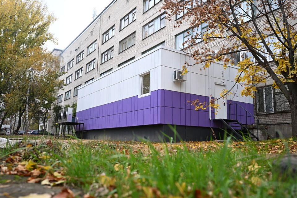 Денис Пушилин: 1700 обследований жителей Республики уже провели с помощью ультрасовременного томографа в новом кабинете МРТ в Макеевке Денис Пушилин: 1700 обследований жителей Республики уже провели с помощью ультрасовременного томографа в новом кабинете МРТ в Макеевке