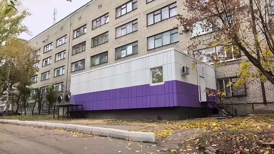 Денис Пушилин: 1700 обследований жителей Республики уже провели с помощью ультрасовременного томографа в новом кабинете МРТ в Макеевке