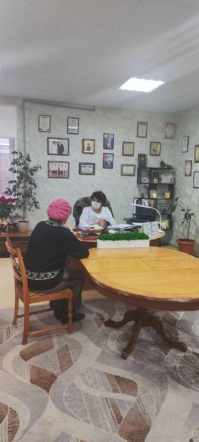 Роман Конев: 28 октября 2025 года состоялся приём граждан депутатом Горловского городского совета Донецкой Народной Республики первого созыва Неллей Якуненко в ГБУ ДНР «Городская больница № 2 г. Горловки»