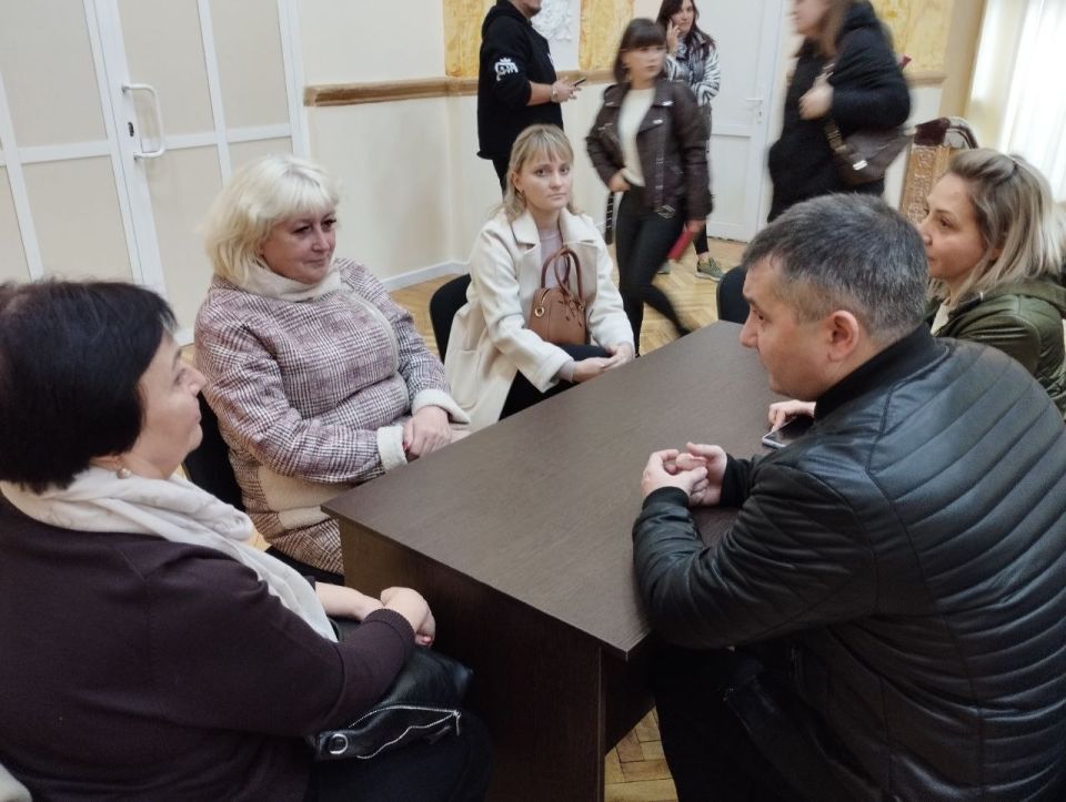 Педагоги Горловки приняли участие в образовательном курсе «Противодействие идеологии экстремизма и терроризма в молодежной среде» Педагоги Горловки приняли участие в образовательном курсе «Противодействие идеологии экстремизма и терроризма в молодежной среде»