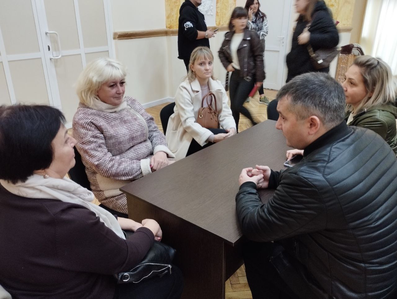 Педагоги Горловки приняли участие в образовательном курсе «Противодействие идеологии экстремизма и терроризма в молодежной среде» Педагоги Горловки приняли участие в образовательном курсе «Противодействие идеологии экстремизма и терроризма в молодежной среде»