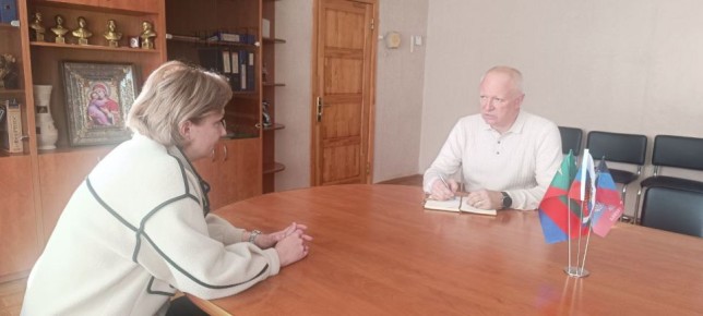 Роман Конев: 28 октября 2025 года состоялся приём граждан депутатом Горловского городского совета Донецкой Народной Республики первого созыва Евгением Прокоповичем в Городском наркологическом диспансере города Горловки...