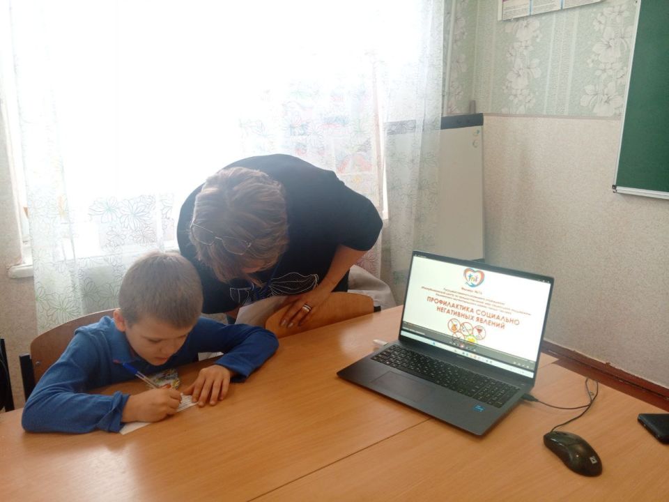 За здоровое будущее: в Горловском реабилитационном центре прошло мероприятие о ценности здорового образа жизни За здоровое будущее: в Горловском реабилитационном центре прошло мероприятие о ценности здорового образа жизни