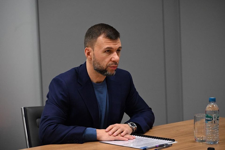 Денис Пушилин: Поручил новому министру имущественных и земельных отношений ДНР сделать систему эффективной Денис Пушилин: Поручил новому министру имущественных и земельных отношений ДНР сделать систему эффективной