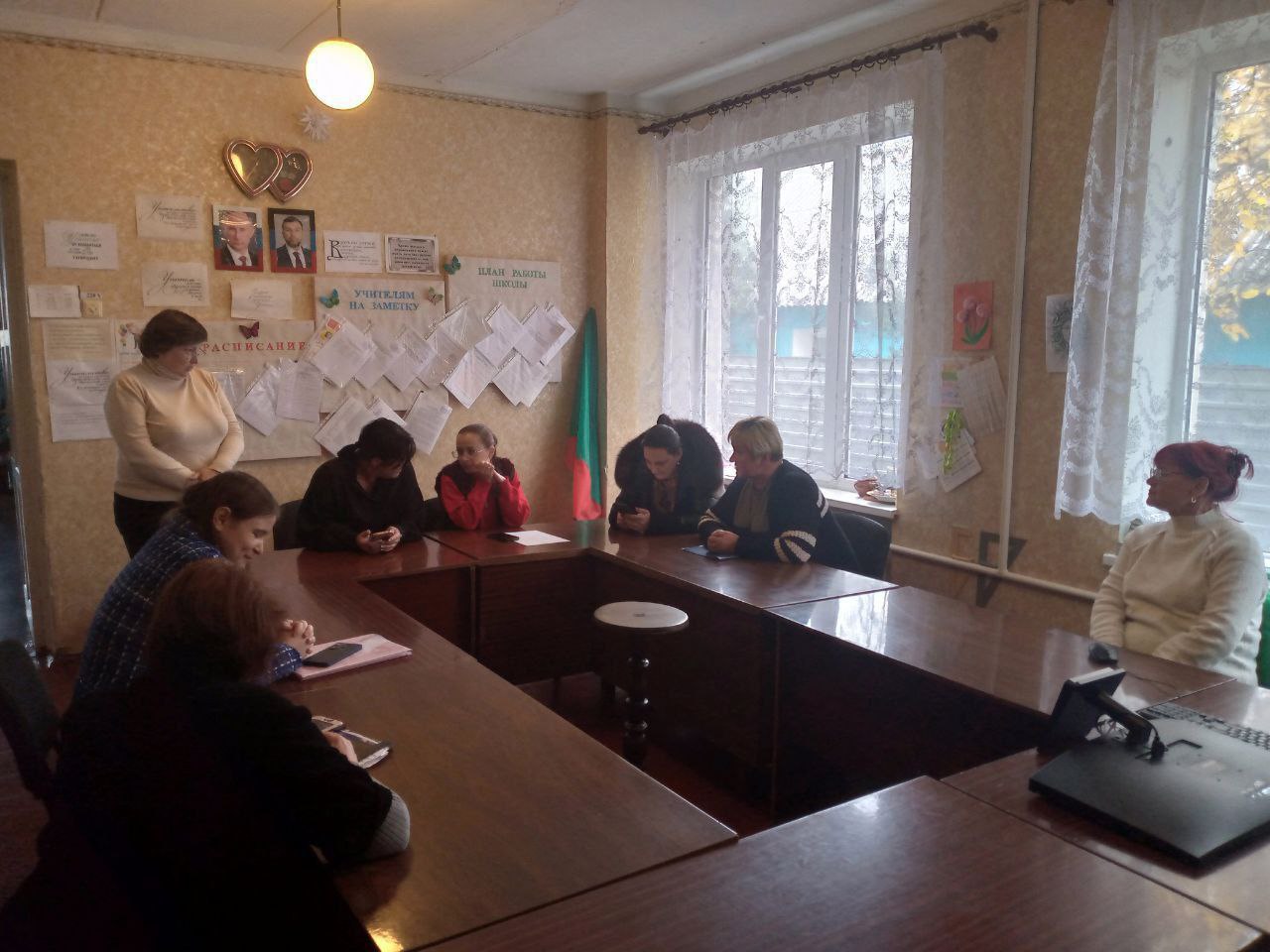 «Единый час гражданственности» в первичных организациях МО ОД «ДР» Центрально-Городского района г.Горловка «Единый час гражданственности» в первичных организациях МО ОД «ДР» Центрально-Городского района г.Горловка