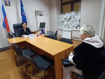 Иван Приходько: Личный прием граждан провела исполнительный секретарь Горловского отделения партии «Единая Россия» Инает Розводова