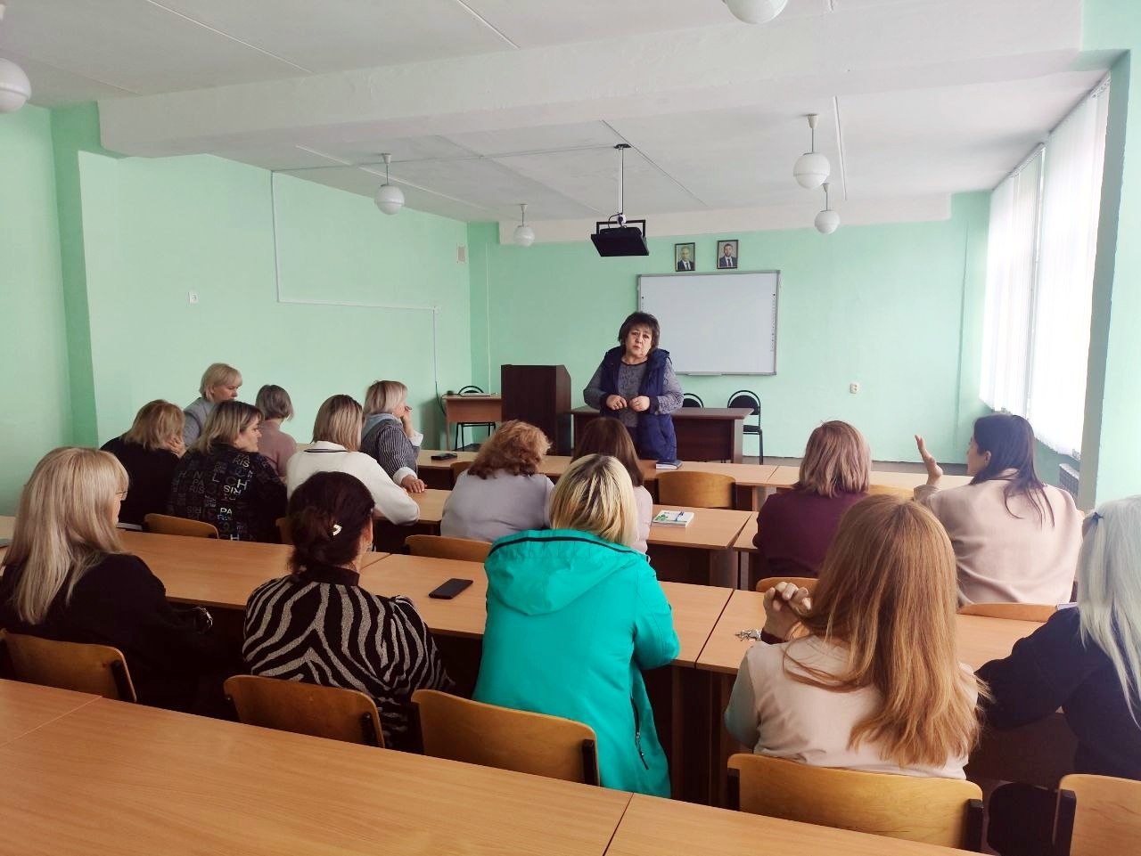 Иван Приходько: В Калининском внутригородском районе Горловки прошла встреча с трудовым коллективом Иван Приходько: В Калининском внутригородском районе Горловки прошла встреча с трудовым коллективом