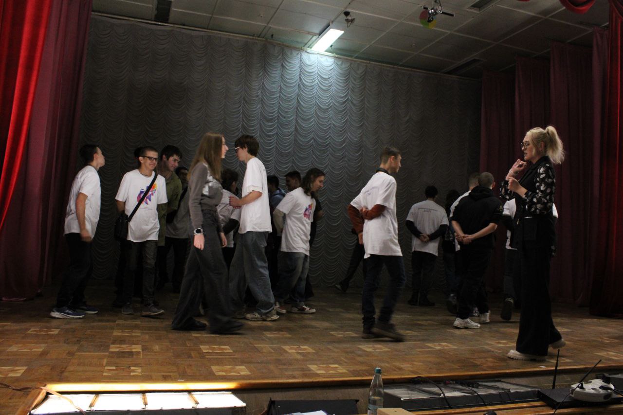 Школа творчества: театр в Потоке - очередной мастер-класс «Вдохновения в потоке» Школа творчества: театр в Потоке - очередной мастер-класс «Вдохновения в потоке»