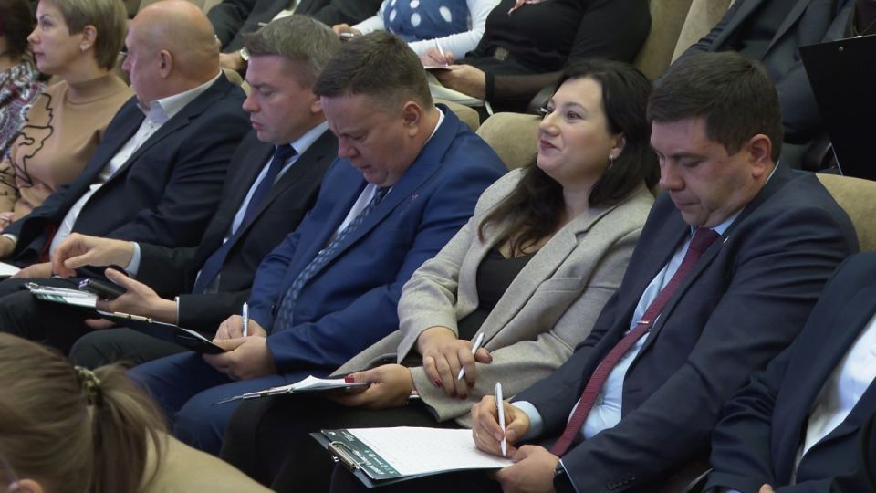 Денис Пушилин: Жители Республики присоединились к Большому этнографическому диктанту Денис Пушилин: Жители Республики присоединились к Большому этнографическому диктанту