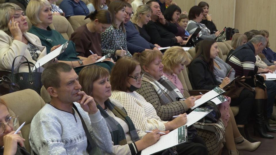 Денис Пушилин: Жители Республики присоединились к Большому этнографическому диктанту Денис Пушилин: Жители Республики присоединились к Большому этнографическому диктанту