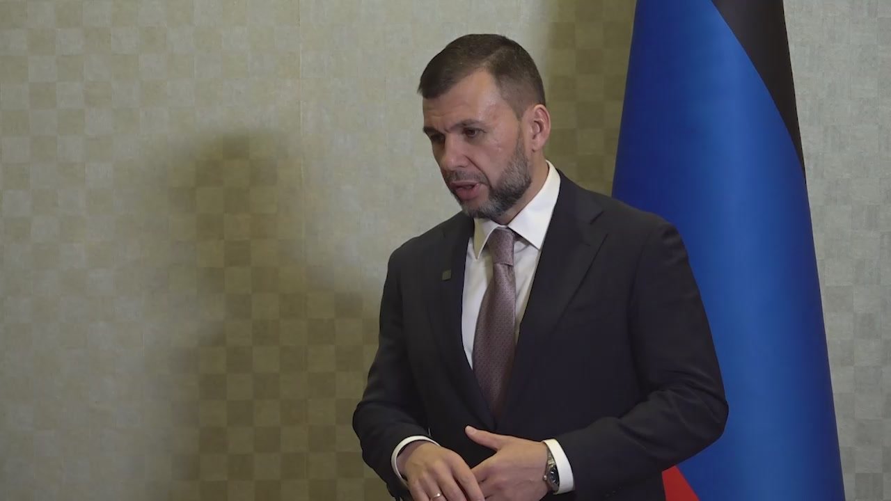 Денис Пушилин: С сенатором РФ Натальей Никоноровой вручили юным героям Александру Скакуну, Александру Маршалу и Всеволоду Новикову медали Совета Федерации «За проявленное мужество»