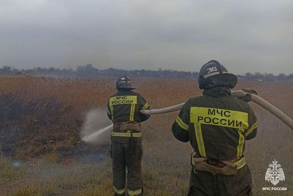 Горловские пожарные спасли троих взрослых и ребенка