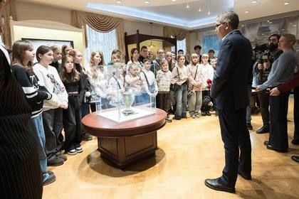 Губернатор Тульской области Дмитрий Миляев встретился с детьми из Горловки