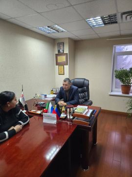 Роман Конев: 13 ноября 2025 года состоялся приём граждан депутатом Горловского городского совета Донецкой Народной Республики первого созыва Максимом Лебедевым в ООО «Стиролбиофарм»