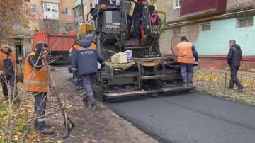 Роман Конев: О дорожных работах МУНИЦИПАЛЬНОГО УНИТАРНОГО ПРЕДПРИЯТИЯ «ПРОСТОР» АДМИНИСТРАЦИИ ГОРОДСКОГО ОКРУГА ГОРЛОВКА ДОНЕЦКОЙ НАРОДНОЙ РЕСПУБЛИКИ