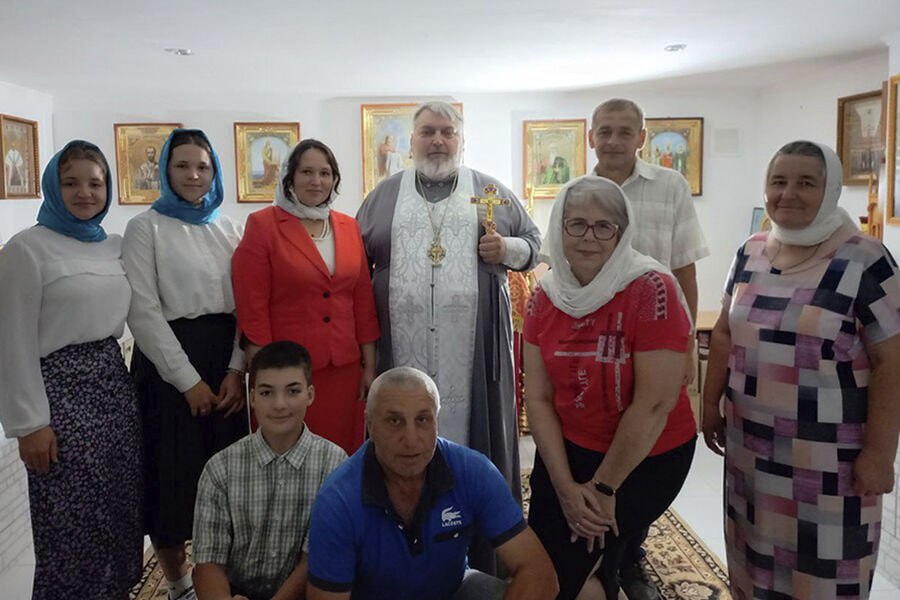 ВСУ убили священника с женой и семью прихожан с ребенком в ДНР