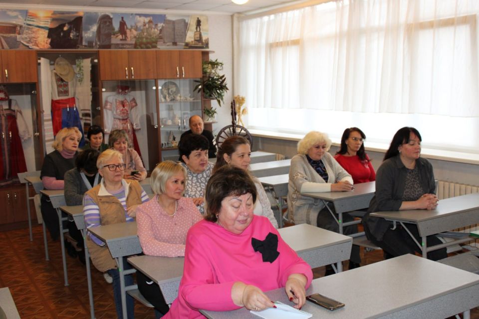 Иван Приходько: Состоялась встреча руководства администрации городского округа Горловка с трудовым коллективом Иван Приходько: Состоялась встреча руководства администрации городского округа Горловка с трудовым коллективом