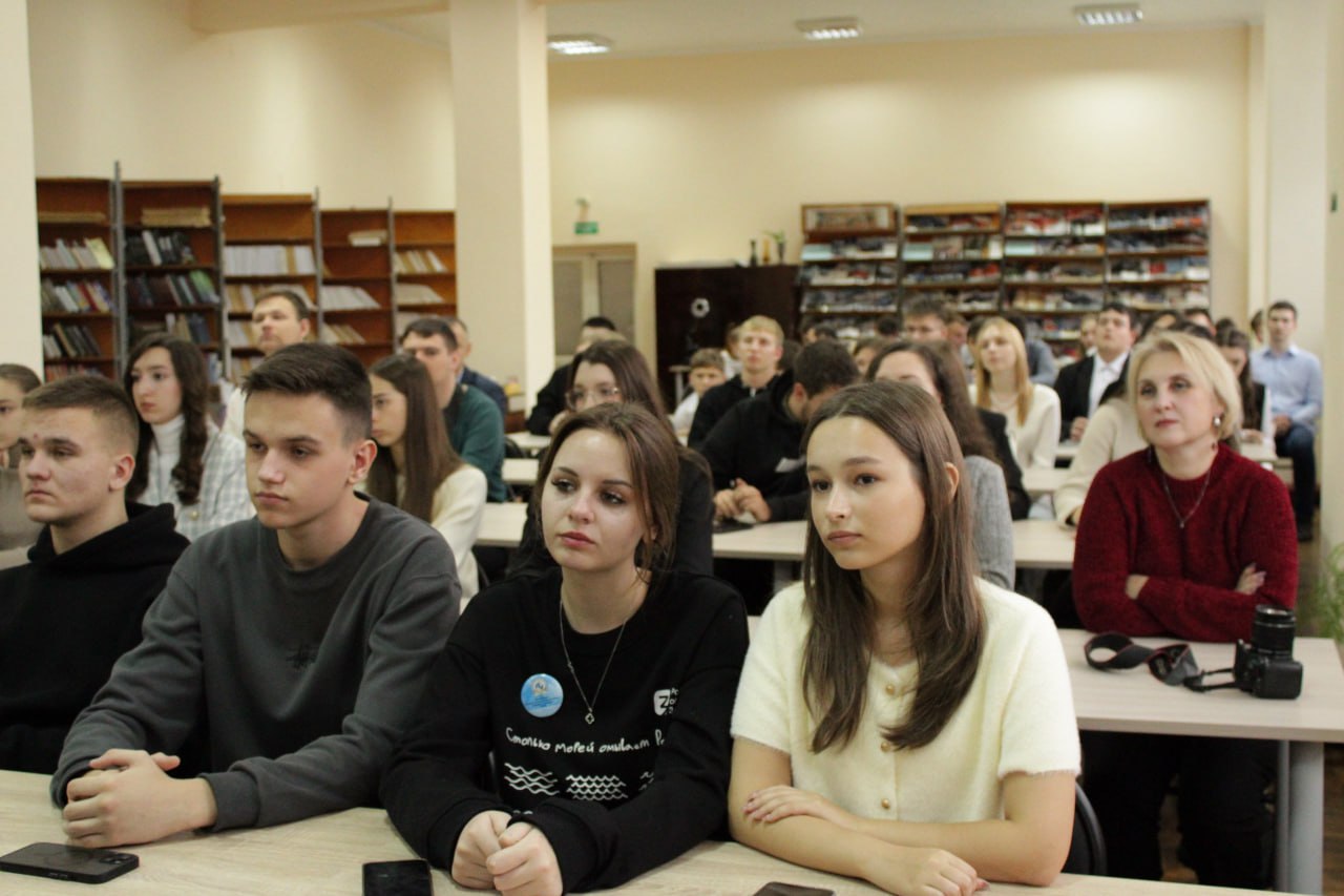 Состоялось торжественное закрытие проектного решения Молодёжный научно-технологический форум «Вперёд к знаниям» Состоялось торжественное закрытие проектного решения Молодёжный научно-технологический форум «Вперёд к знаниям»