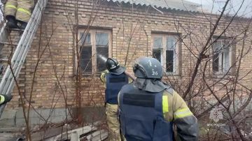 В Горловке сотрудники МЧС России ликвидировали пожар