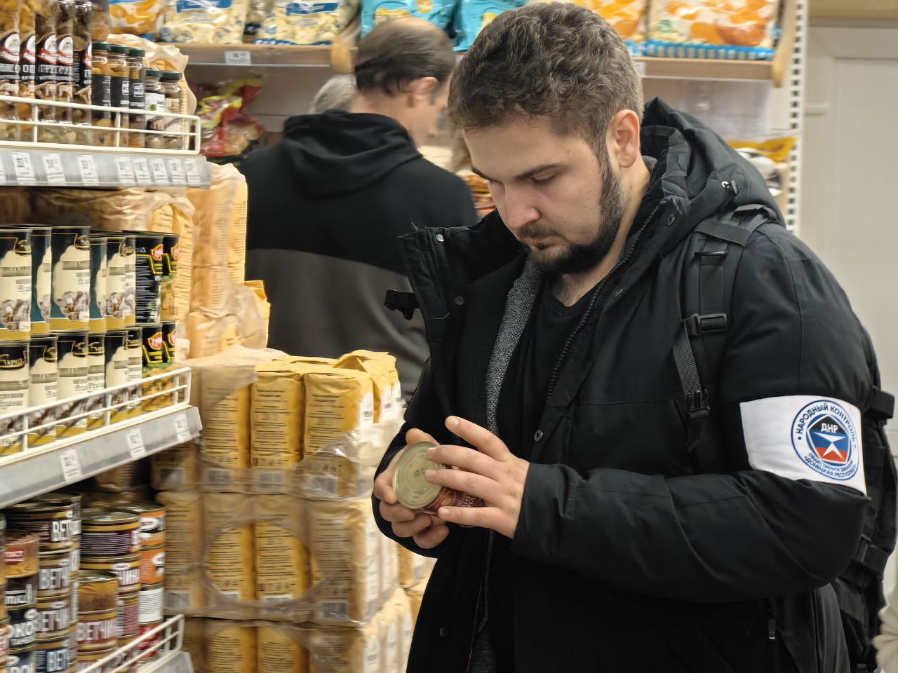 Просроченные сладости в магазине: Народный контроль в Горловке отреагировал оперативно Просроченные сладости в магазине: Народный контроль в Горловке отреагировал оперативно