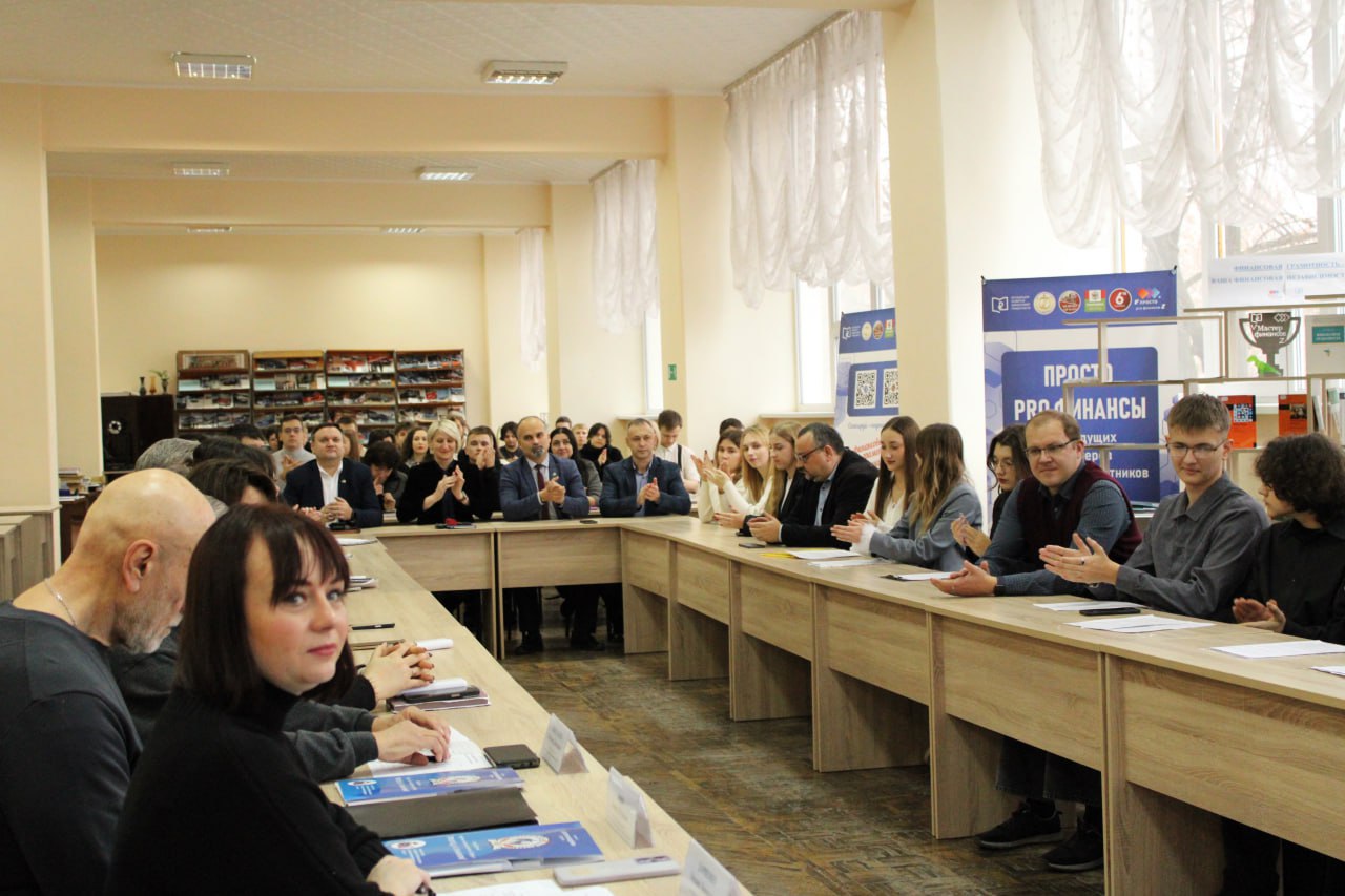 Конференция «Первый шаг в науку»: открывая двери в мир исследований